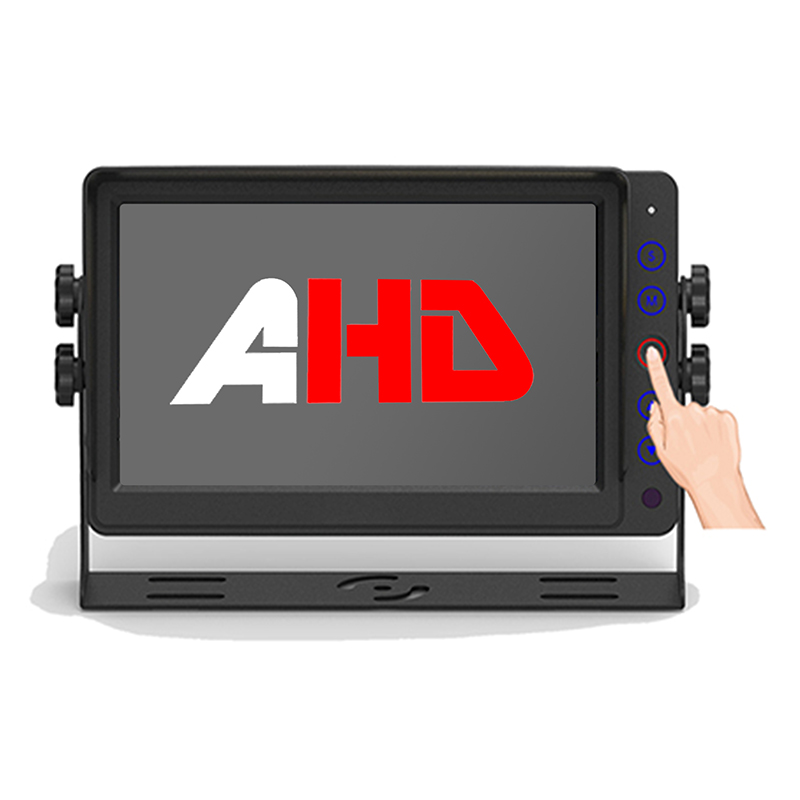 7 tommer skærm til erhvervskøretøjer med AHD-videoindgange og fjernbetjening